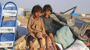 اليمن: سلطات مأرب المحلية تحذر من مجاعة وشيكة بين النازحين