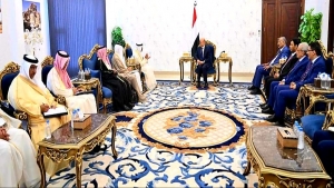 اليمن: الرئيس العليمي يستقبل في عدن الامين العام لمجلس التعاون الخليجي