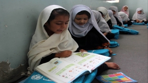 كابول: أزمة أفغانستان تتفاقم بعد عامين على فرض «طالبان» حظراً على تعليم الفتيات
