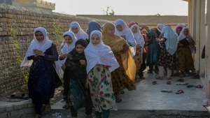 نيويورك: الأمم المتحدة تعتبر إجراءات "طالبان" ضد المرأة الأفغانية "فصلاً عنصرياً"