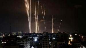 طوفان الأقصى: أكثر من 200 قتيل وألف جريح في إسرائيل إثر هجوم حماس ونحو 230 قتيلا في غزة