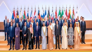 مسقط: وزراء خارجية التعاون الخليجي والاتحاد الاوروبي يؤكدون دعمهم لعملية سياسية يمنية شاملة في اليمن