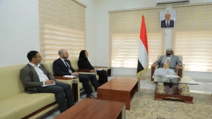 اليمن: العرادة يدعو منظمة أطباء بلا حدود الهولندية لتوسيع تدخلاتها الإنسانية في مأرب