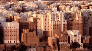 تقرير: "مانهاتن الصحراء"ـ شبام وتحديات صمود ناطحات السحاب اليمنية!