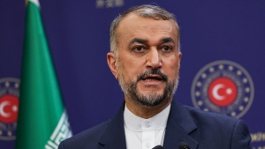 طهران: وزير خارجية إيران يحذر مجددا من إمكانية توسع الحرب في المنطقة بسبب غزة