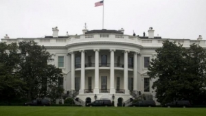 واشنطن: بايدن يدعو زيلينسكي إلى البيت الأبيض وإقناع الكونغرس بعدما تخطاه لصالح إسرائيل