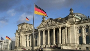 برلين: ألمانيا تندد بهجمات الحوثيين على طرق الشحن الدولية وتعتبرها "غير مقبولة"