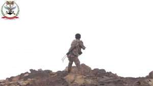 اليمن: مقتل جنديين من القوات الحكومية في مواجهات مع جماعة الحوثي بتعز