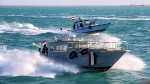 لندن: بريطانيا والولايات المتحدة تستعدان لشن هجمات على الحوثيين بعد استمرار هجماتهم على السفن التجارية