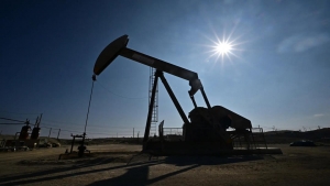 اقتصاد: ارتفاع أسعار النفط مع استمرار تصاعد التوتر في الشرق الأوسط