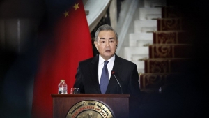 بكين: الصين تدعو لوقف مضايقة السفن المدنية في البحر الأحمر