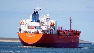 لندن: اضرار محدودة بعد استهداف سفينة قبالة خليج عدن