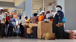 اليمن: "الهجرة الدولية" تساعد 146 مهاجراً إثيوبياً على العودة "بأمان" إلى بلادهم