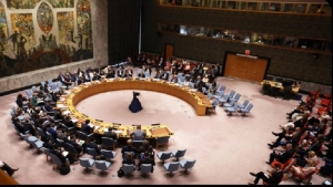 نيويورك: "سجال" بين روسيا وأمريكا في مجلس الأمن بشأن الضربات على سوريا والعراق واليمن