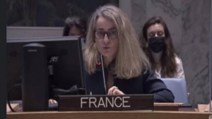 نيويورك: فرنسا تتهم الحوثيين بتعطيل مسار السلام في اليمن وتفاقم الأزمة الإنسانية