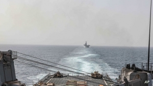 اليمن: قارب مسير للمرة الأولى"... ضربات أميركية جديدة على مواقع للحوثيين