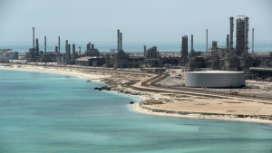 اقتصاد: تراجع صادرات النفط الخام السعودي إلى 6.308 مليون برميل يومياً في ديسمبر