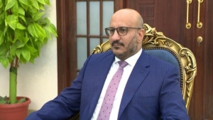 لندن: عضو المجلس الرئاسي يناقش في بريطانيا هجمات الحوثيين وتداعياتها على اليمن والبيئة البحرية