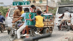 اليمن: "مركز الملك سلمان" يوزع 7388 سلة غذائية في أربع محافظات منذ مطلع رمضان الجاري