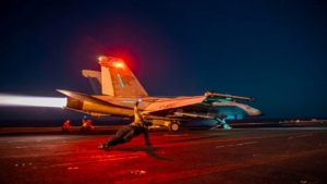 المنامة: القوات الأمريكية تعلن تدمير مسيّرتين للحوثيين فوق البحر الأحمر وعلى اليابسة
