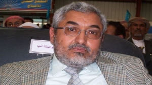 اليمن: الرئيس العليمي يمنح وسام 26 سبتمبر للسياسي محمد قحطان وثلاثة من رفاقه العسكريين