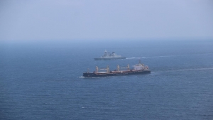 أثينا: عملية "أسبيدس" الأوروبية تؤكد تأمين مرور 86 سفينة تجارية في البحر الأحمر