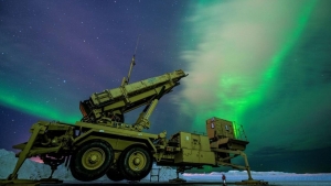 بروكسل: سباق عالمي للتسلح بأنظمة الدفاع الصاروخية بعد نجاحاتها في أوكرانيا والشرق الأوسط