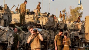 القدس: الجيش الإسرائيلي يفصل رفح شرقا وغربا ويأمر السكان بالإخلاء