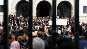 تونس: هيئة المحامين التونسيين تقول إن أحد أعضائها تعرض للتعذيب خلال اعتقاله