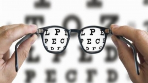 صحة: عواقب خطيرة لاستخدام النظارات الطبية دون وصفة