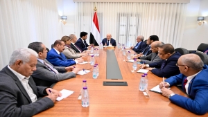 الرياض: الرئيس اليمني يؤكد الجاهزية لمعركة الخلاص وتعديل موازين القوى على الأرض