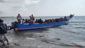 اليمن: وصول دفعة ثانية من المهاجرين الأفارقة غير الشرعيين إلى سواحل شبوة خلال 24 ساعة