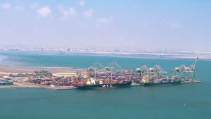 اليمن: ارتفاع واردات الوقود والغذاء إلى الموانئ الحكومية بنسبة 35% في الربع الأول لهذا العام