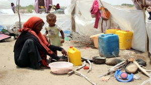 اليمن: 61% من النازحين لم يتمكنوا من تلبية احتياجاتهم الغذائية في مارس الماضي