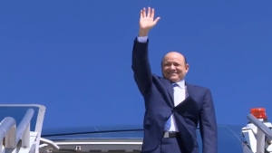 اليمن: العليمي إلى الرياض في مسعى لإنقاذ الاقتصاد وتعزيز الاصطفاف ضد تهديدات الحوثيين