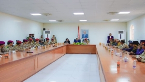 اليمن: وزير الدفاع يتهم الحوثيين بالتخادم مع تنظيمات إرهابية لإقلاق الأمن في مناطق نفوذ الحكومة