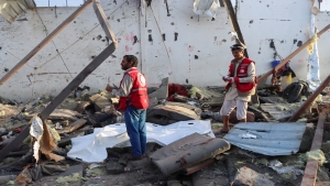 لندن: العفو الدولية تتهم واشنطن بارتكاب جريمة حرب في صعدة إثر غارة أودت بعشرات المهاجرين