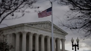 واشنطن: محكمة أمريكية تصدر حكمًا بالسجن على يمني بتهمة تهريب مهاجرين إلى الولايات المتحدة