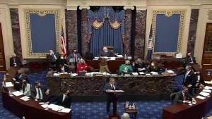 واشنطن: "الشيوخ الأميركي" يمرر مشروع قانون لإنهاء أطول إغلاق حكومي