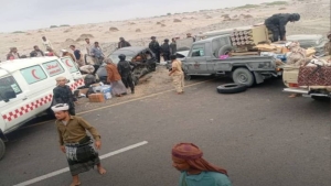 اليمن: مصرع مدني وإصابة أربعة في تصادم مركبتين بمحافظة أبين