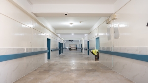 اليمن: "الصحة العالمية" تُحسن خدمات المياه والإصحاح البيئي في مستشفيي مأرب ومتنه بتمويل سعودي