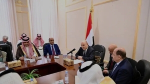 اليمن: الحكومة ترحب بجهود السعودية لاحتواء التصعيد في حضرموت والمهرة