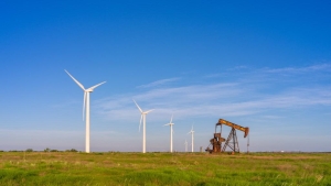 اقتصاد: أسعار النفط تتراجع بأكثر من 10% في 2025