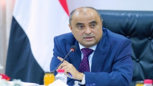 اليمن: رئيس الوزراء يوجه بإعادة تشغيل مطاري سيئون والريان وتطبيع الأوضاع في حضرموت