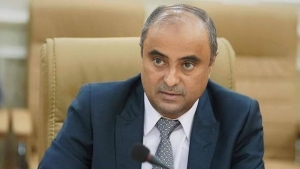 اليمن: رئيس الوزراء يعلن دعمًا سعوديًا عاجلًا بـ90 مليون دولار للرواتب