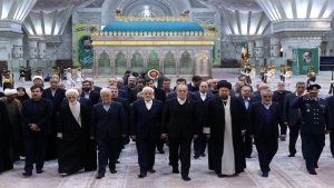 تقرير: من يحكم إيران حاليا بعد اغتيال خامنئي؟