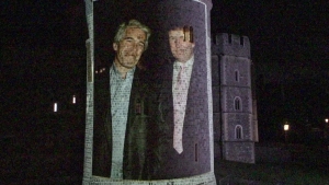 واشنطن: وثائق تتضمن اتهامات لترامب ونواب يعتبرون حرب إيران "محاولة لتشتيت الأنظار" عن فضائح إبستين