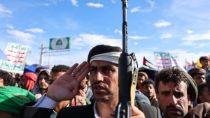 تقرير: البحر الأحمر في مرمى التصعيد.. الحوثيون يشعلون جبهة رابعة في حرب إيران