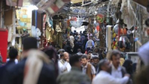 اقتصاد: موانئ اليمن فارغة: تداعيات إغلاق هرمز تنذر بأزمة غذائية