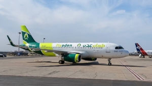 اليمن: وزير النقل يوجه بتسيير رحلة "مستعجلة" لإنهاء أزمة عالقين في مطار القاهرة